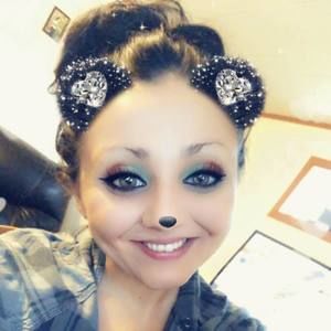 Meet your Posher, Marissa